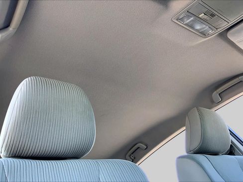Used 2013 Toyota Venza LE w/ LE Convenience Pkg FWD image 14