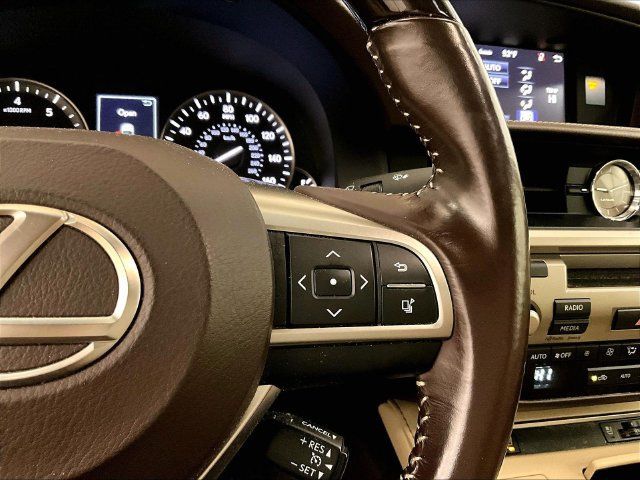 Used 2016 Lexus ES 350 w/ Premium Package w/Wood Trim FWD image 18
