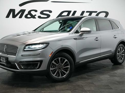 Used 2020 Lincoln Nautilus Reserve w/ Cargo Utility Package AWD/4WD image 2