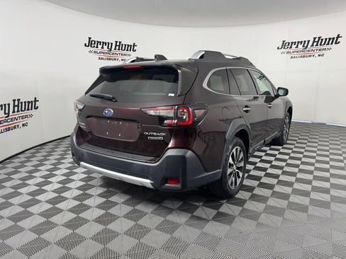 Used 2023 Subaru Outback Touring image 9
