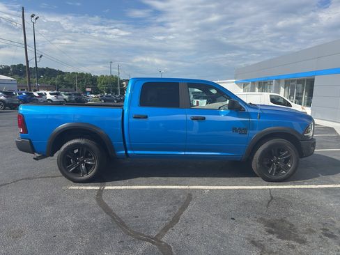 Used 2024 RAM 1500 Warlock AWD/4WD image 2
