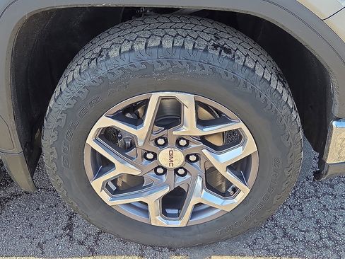 Certified 2023 GMC Sierra 1500 SLT w/ SLT Premium Package image 7