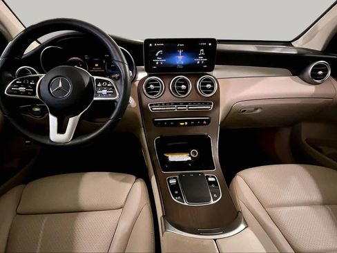 Used 2020 Mercedes-Benz GLC 300 4MATIC image 15