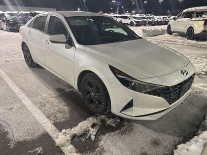 Used 2021 Hyundai Elantra SEL w/ Convenience Package
