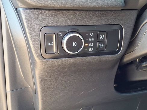 Used 2023 Ford Escape Platinum AWD/4WD image 18
