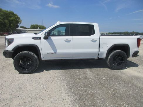 New 2026 GMC Sierra 1500 AT4X AWD/4WD image 10