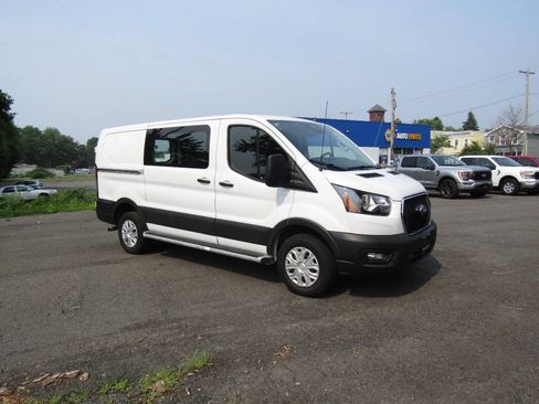 Used 2025 Ford Transit 250 Low Roof w/ Exterior Upgrade Package RWD image 8