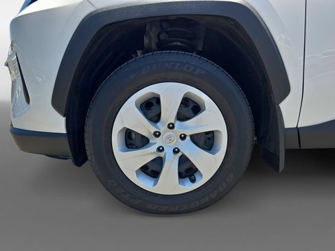 Certified 2025 Toyota RAV4 LE FWD image 14