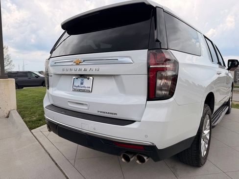 Used 2023 Chevrolet Suburban Premier AWD/4WD image 35