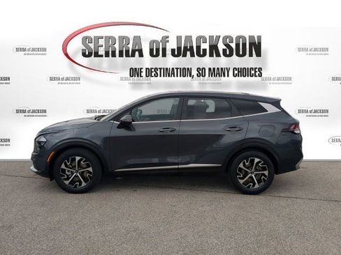 Certified 2023 Kia Sportage EX image 5