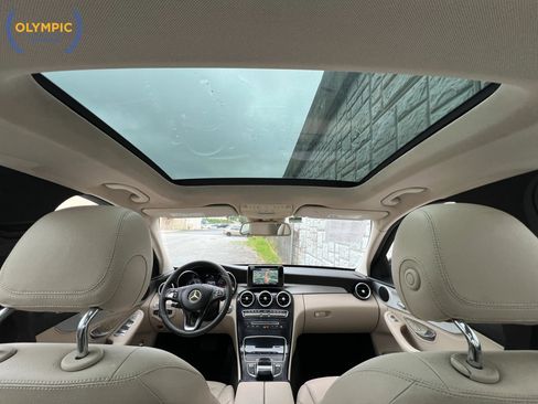 Used 2016 Mercedes-Benz C 300 4MATIC Sedan image 40