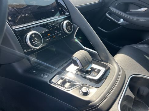 Used 2024 Jaguar E-PACE R-Dynamic SE image 26