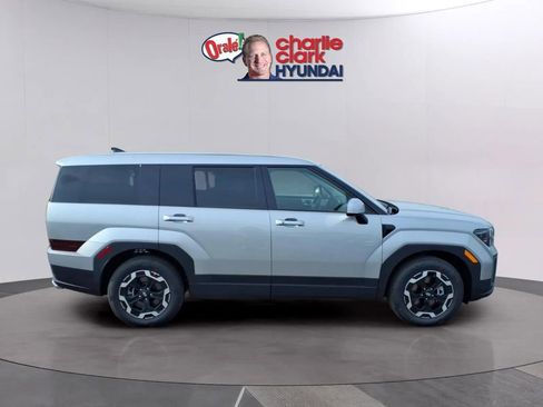 New 2026 Hyundai Santa Fe SE FWD image 6