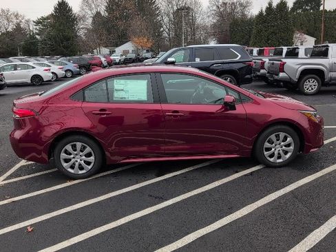 New 2026 Toyota Corolla LE image 2