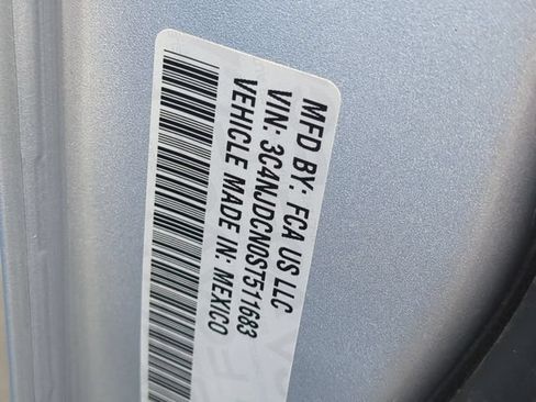 Used 2025 Jeep Compass Limited AWD/4WD image 32