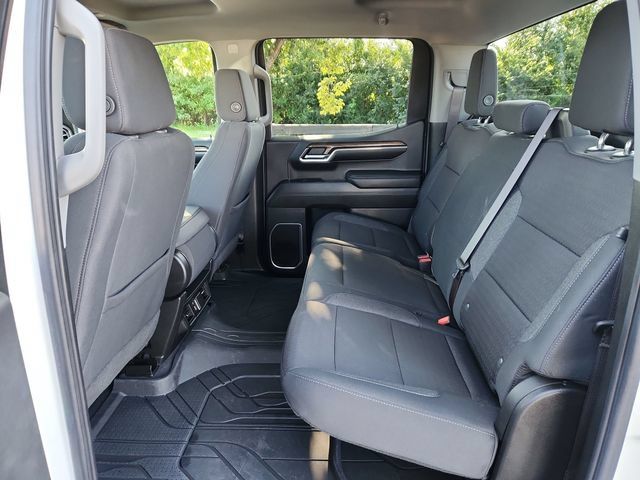 Used 2023 Chevrolet Silverado 1500 RST AWD/4WD image 26