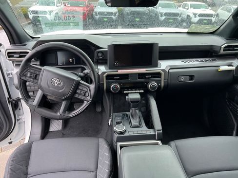 New 2026 Toyota Tacoma SR5 AWD/4WD image 18