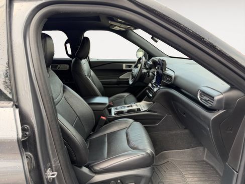 Used 2021 Ford Explorer ST w/ Equipment Group 401A AWD/4WD image 15