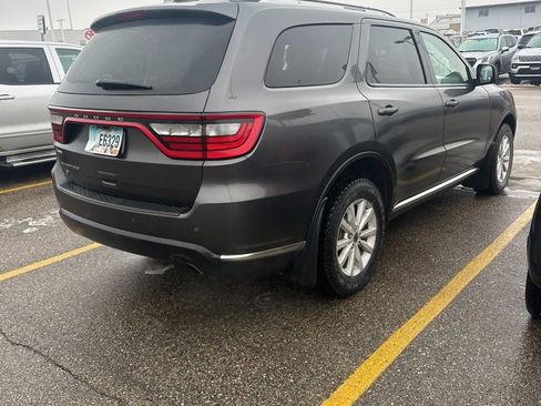 Used 2019 Dodge Durango SXT image 2