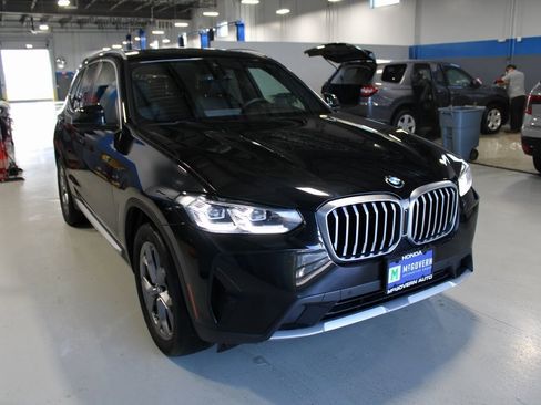 Used 2023 BMW X3 xDrive30i w/ Convenience Package image 4