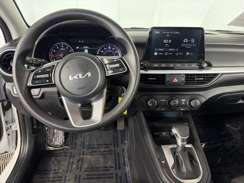 Certified 2024 Kia Forte LXS FWD image 11