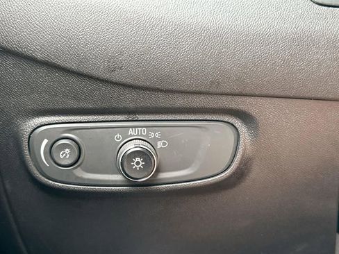 Certified 2023 Chevrolet Equinox LT AWD/4WD image 18