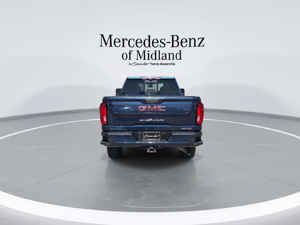 Used 2022 GMC Sierra 2500 AT4 w/ AT4 Premium Plus Package AWD/4WD image 7