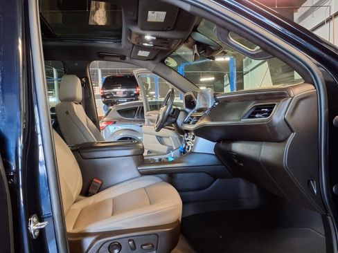 Used 2023 Chevrolet Tahoe LT AWD/4WD image 7