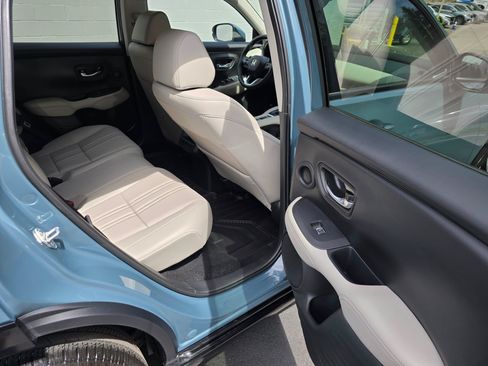Used 2026 Honda HR-V EX-L image 13