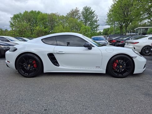 Used 2018 Porsche 718 Cayman GTS RWD image 6