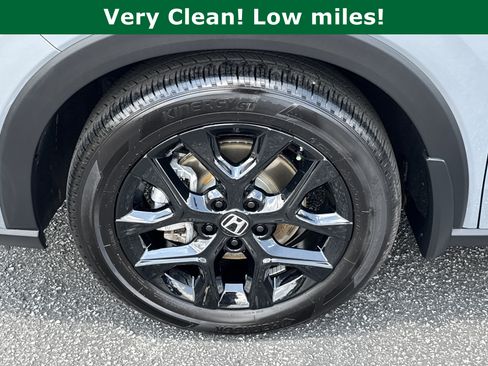 Used 2024 Honda HR-V Sport image 11