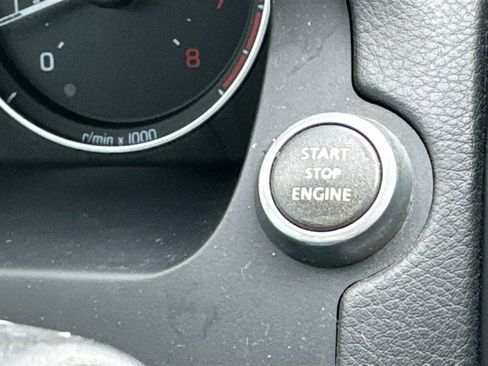Used 2014 Land Rover LR2 AWD/4WD image 17
