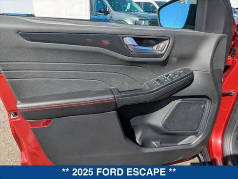 New 2025 Ford Escape ST-Line w/ Tech Pack #1 image 10
