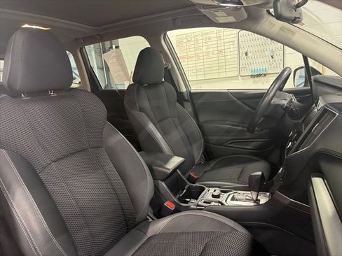 Used 2019 Subaru Forester Premium image 18