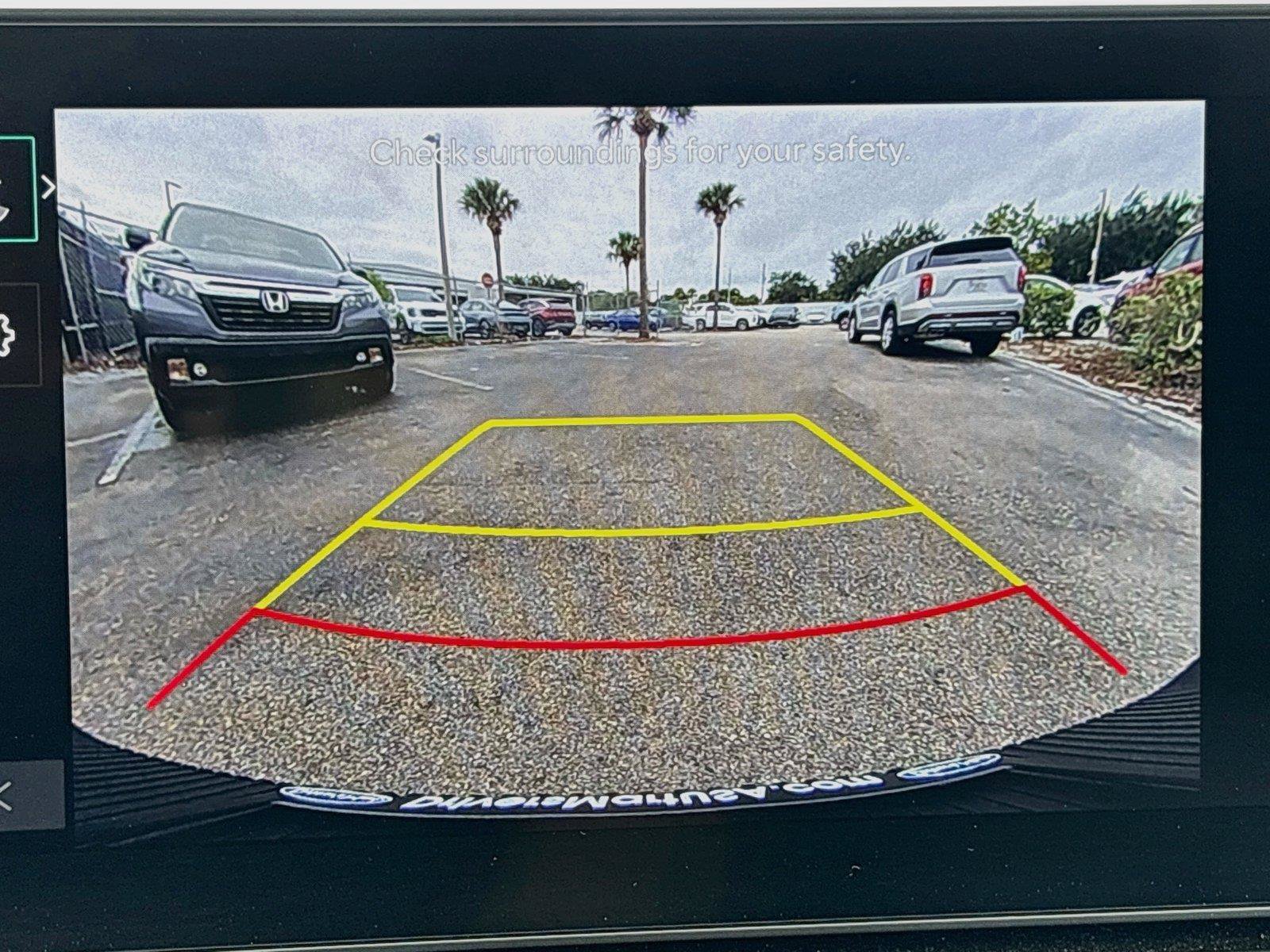 Used 2024 Kia EV9 Light Long Range RWD image 14