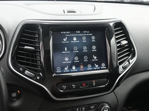 Used 2021 Jeep Cherokee Limited AWD/4WD image 16