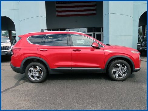 Used 2023 Hyundai Santa Fe SEL AWD/4WD image 2