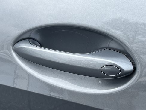 Used 2026 BMW X5 xDrive40i image 36