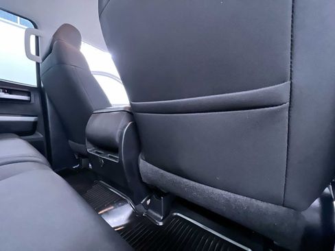 Used 2015 Toyota Tundra SR5 AWD/4WD image 39