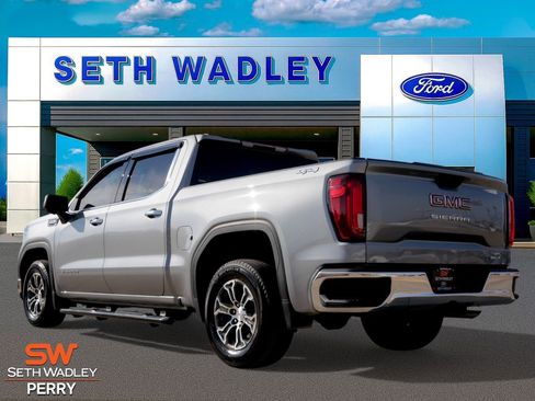 Used 2023 GMC Sierra 1500 SLT image 7