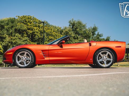 Used 2006 Chevrolet Corvette 3LT Convertible w/ Preferred Equipment Group image 14