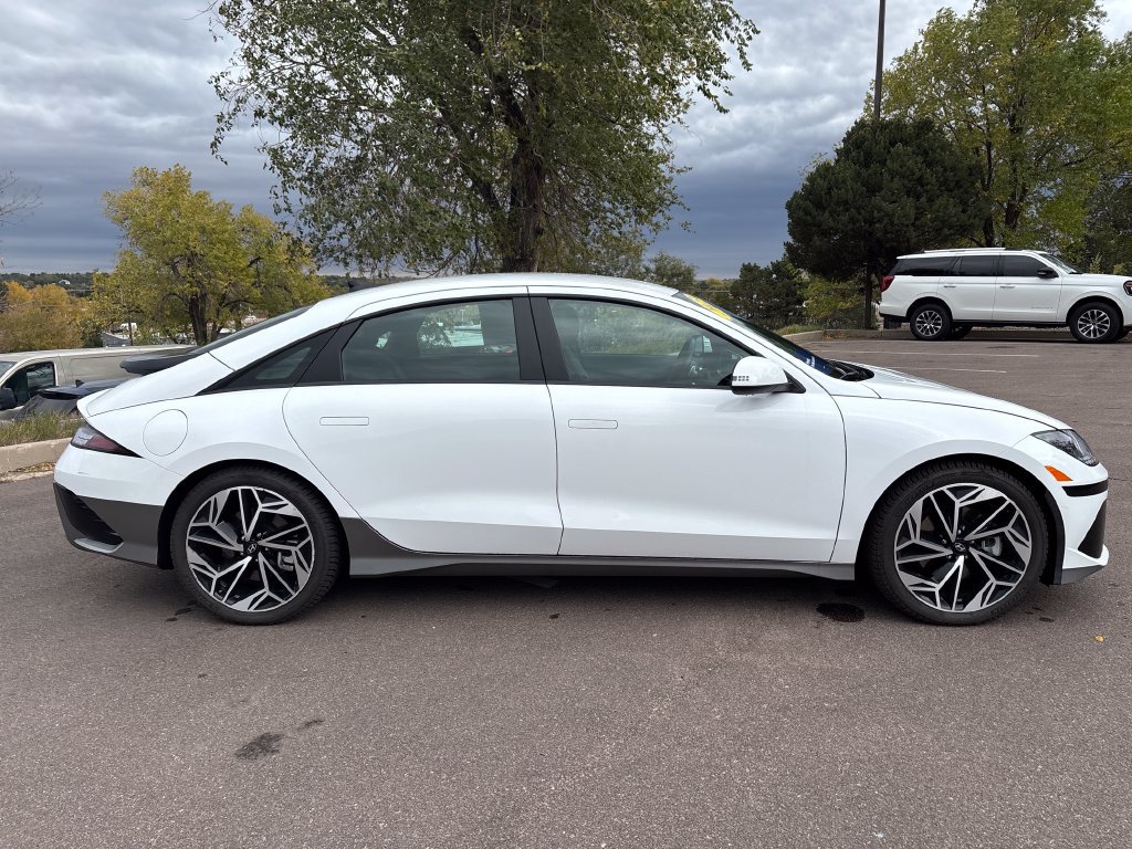 Certified 2023 Hyundai Ioniq 6 SEL AWD/4WD image 5