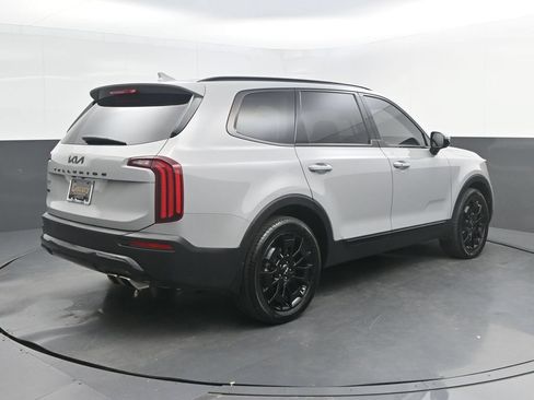Used 2022 Kia Telluride SX w/ SX Prestige Package AWD/4WD image 7