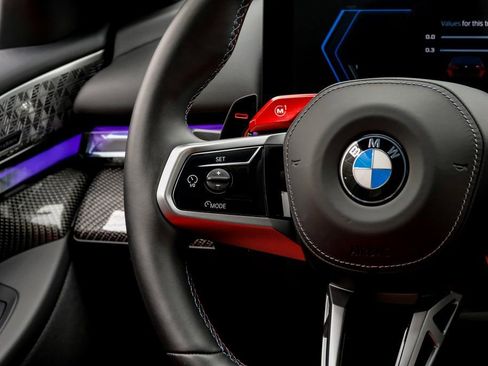 Used 2025 BMW M5 w/ Carbon Package image 15