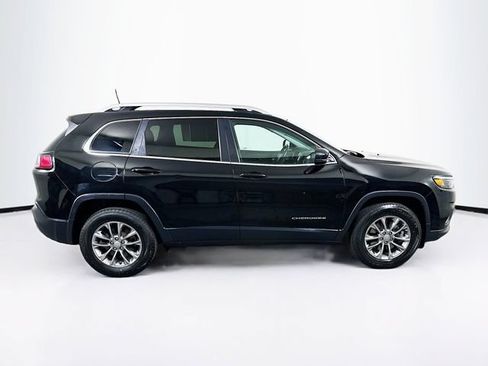 Used 2020 Jeep Cherokee Latitude Plus w/ Cold Weather Group AWD/4WD image 11