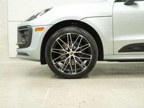 New 2026 Porsche Macan Turbo AWD/4WD image 44