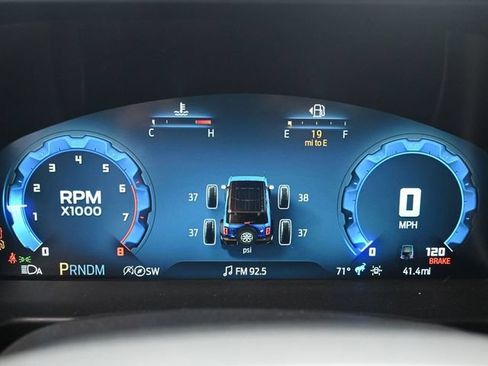 Used 2025 Ford Bronco Badlands AWD/4WD image 10