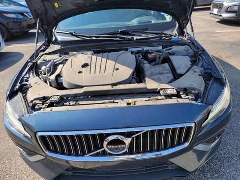 Used 2022 Volvo S60 B5 Inscription w/ Advanced Package image 7