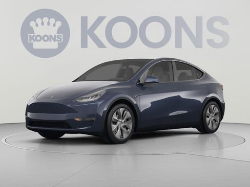 Used 2021 Tesla Model Y Long Range AWD/4WD image 1