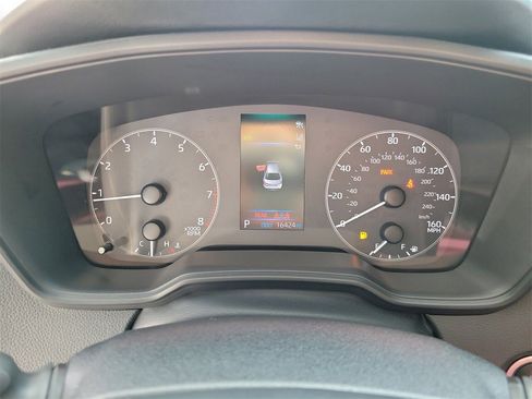 Used 2024 Toyota Corolla SE image 21